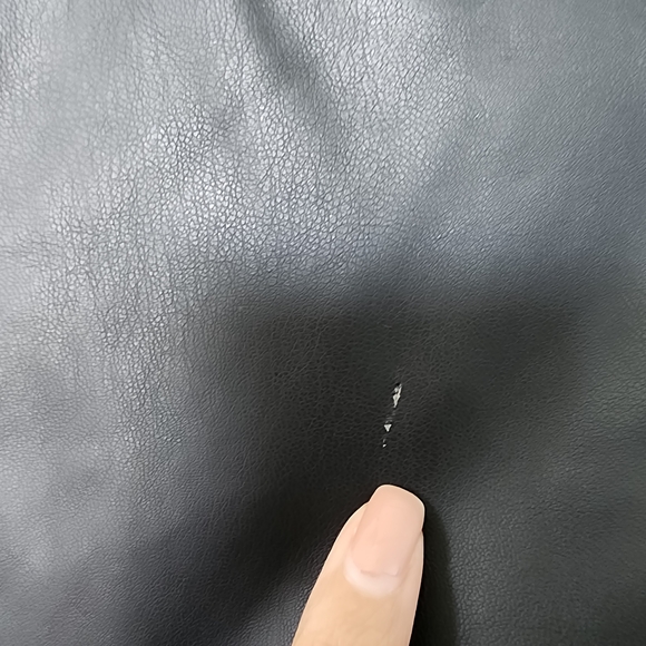 Ookie & Lala Women's Classic Black Faux Leather Jacket - Picture 4 of 7